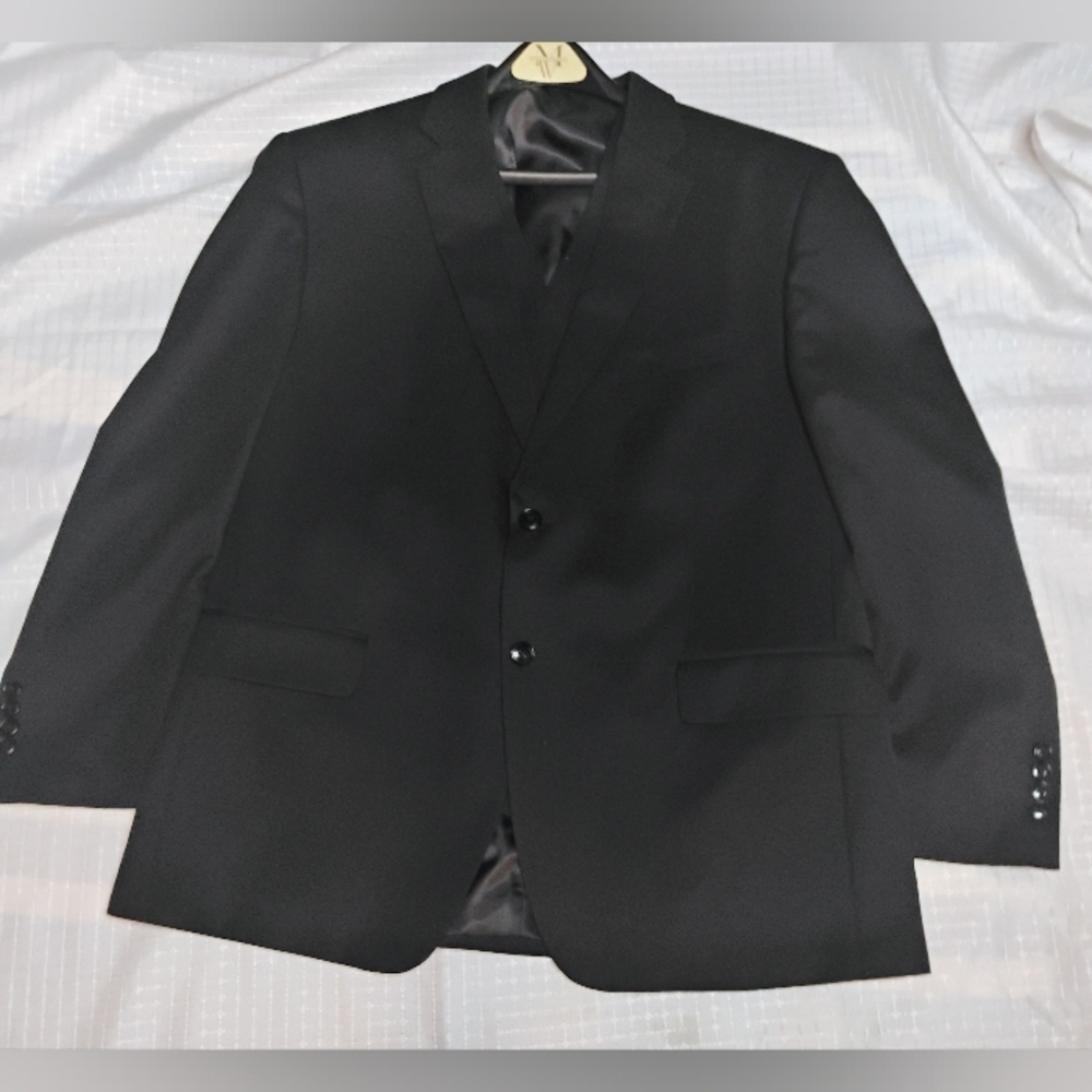 Jones New york Men's 3 Pc Black Suit - Picture 2 of 8